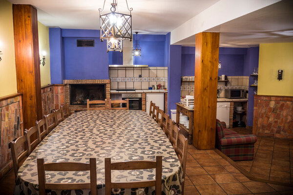 Merendero y patio exterior